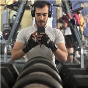Etudiant en economie et commerce en italie avec un baccalauréat tunisien donc je peux vous aider pour les cours d’arabe mathematiq